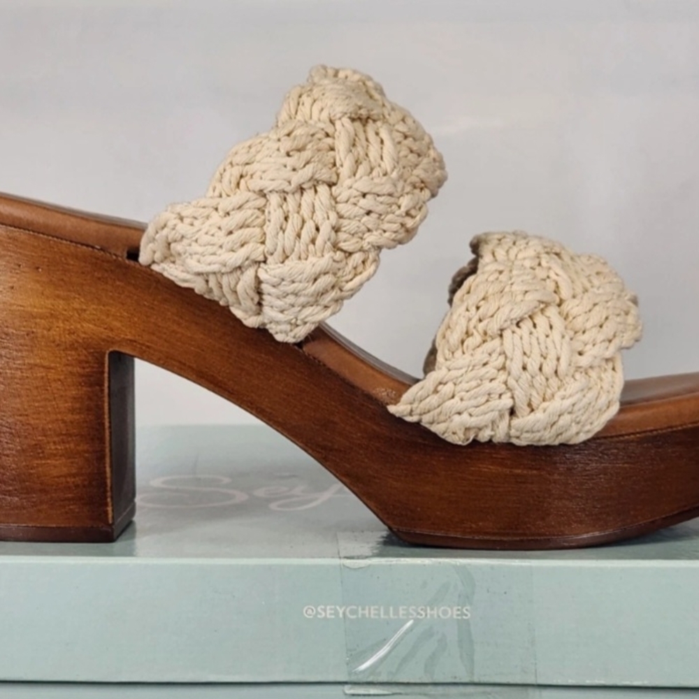 Seychelles Cream and Brown Platform Sandals
